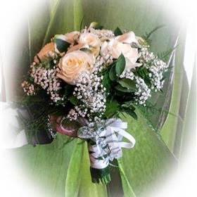 fwthumbCream Rose, White Calla Posy 03_edited.jpg